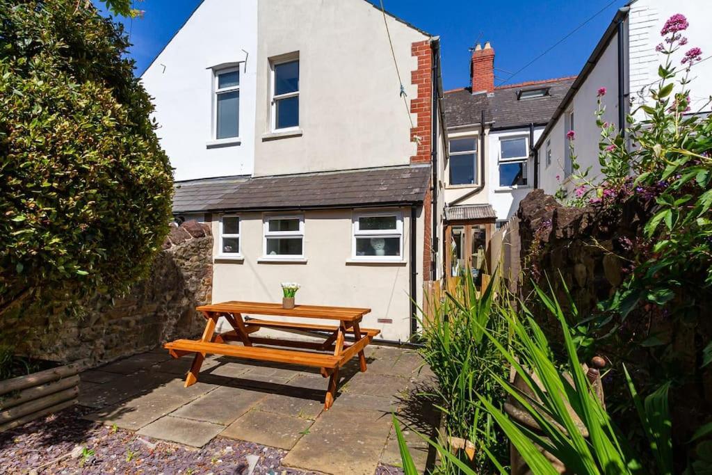 Beautiful Townhouse, Great Location - Pet Friendly Villa Cardiff Exterior photo