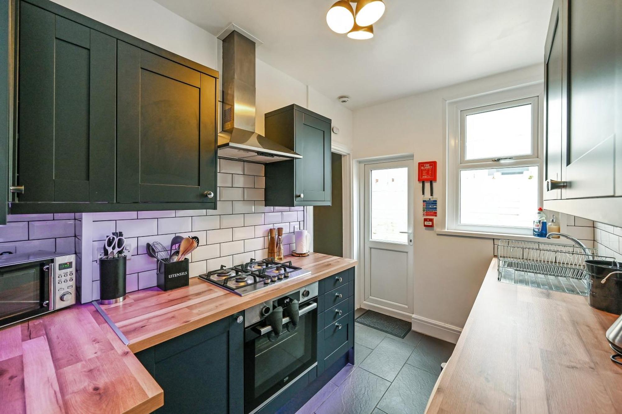 Beautiful Townhouse, Great Location - Pet Friendly Villa Cardiff Exterior photo