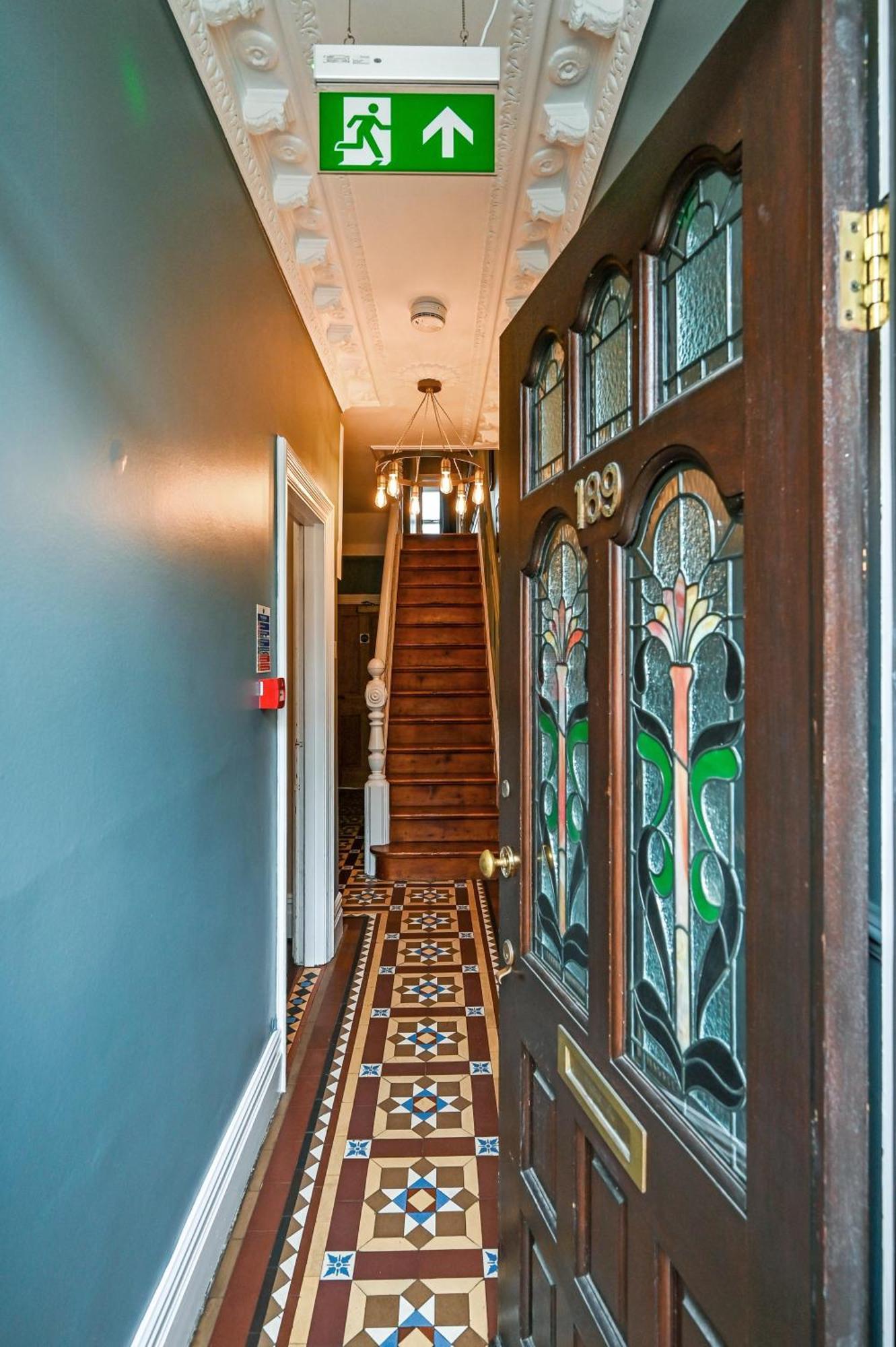 Beautiful Townhouse, Great Location - Pet Friendly Villa Cardiff Exterior photo