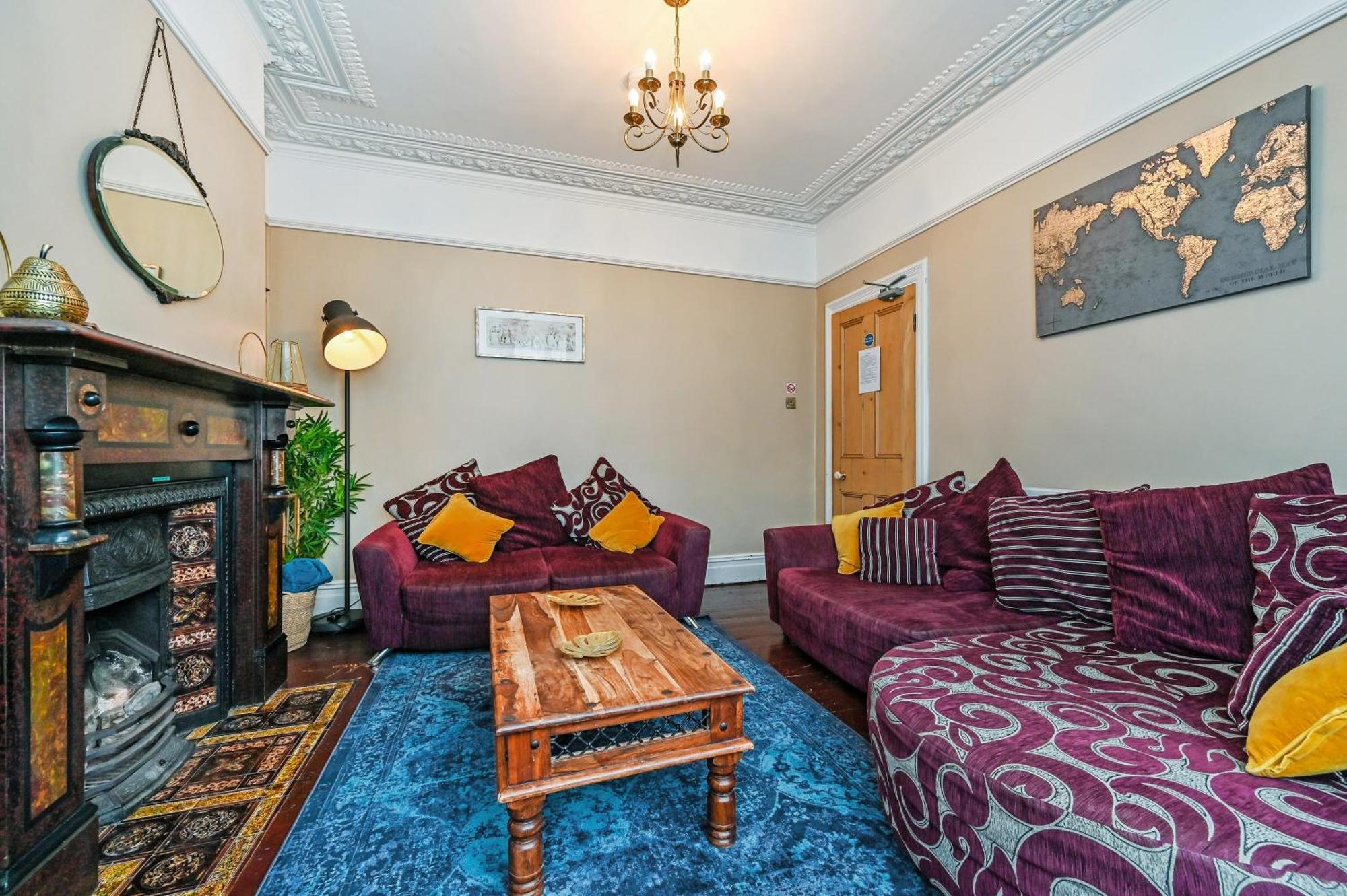 Beautiful Townhouse, Great Location - Pet Friendly Villa Cardiff Exterior photo