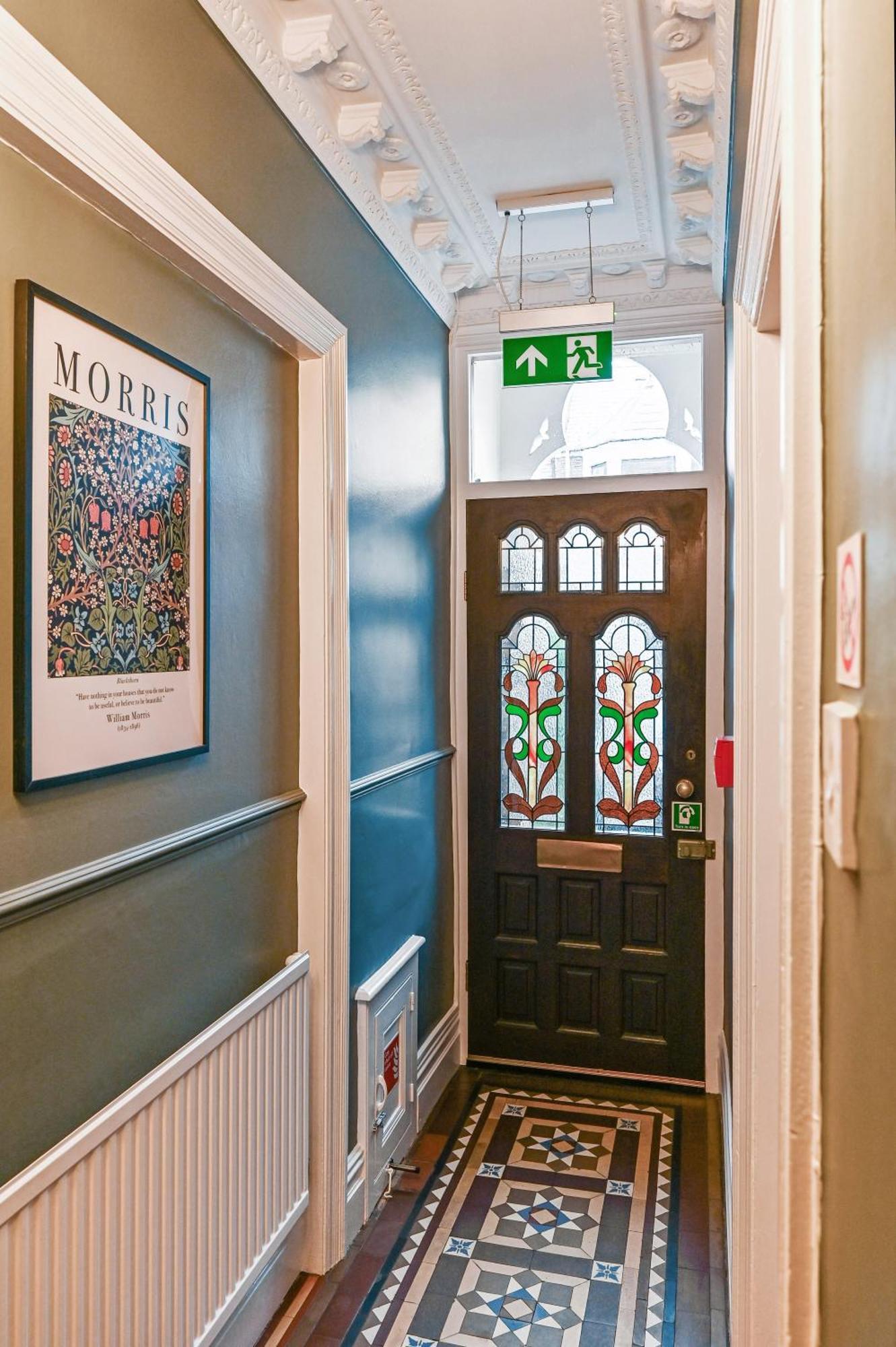Beautiful Townhouse, Great Location - Pet Friendly Villa Cardiff Exterior photo