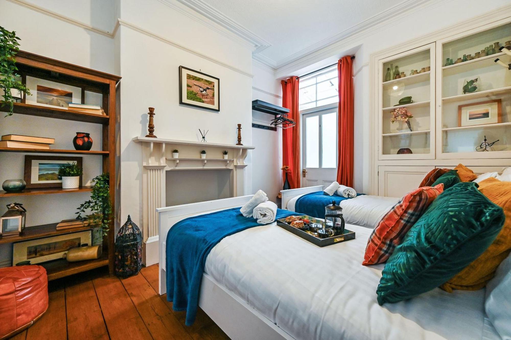 Beautiful Townhouse, Great Location - Pet Friendly Villa Cardiff Exterior photo