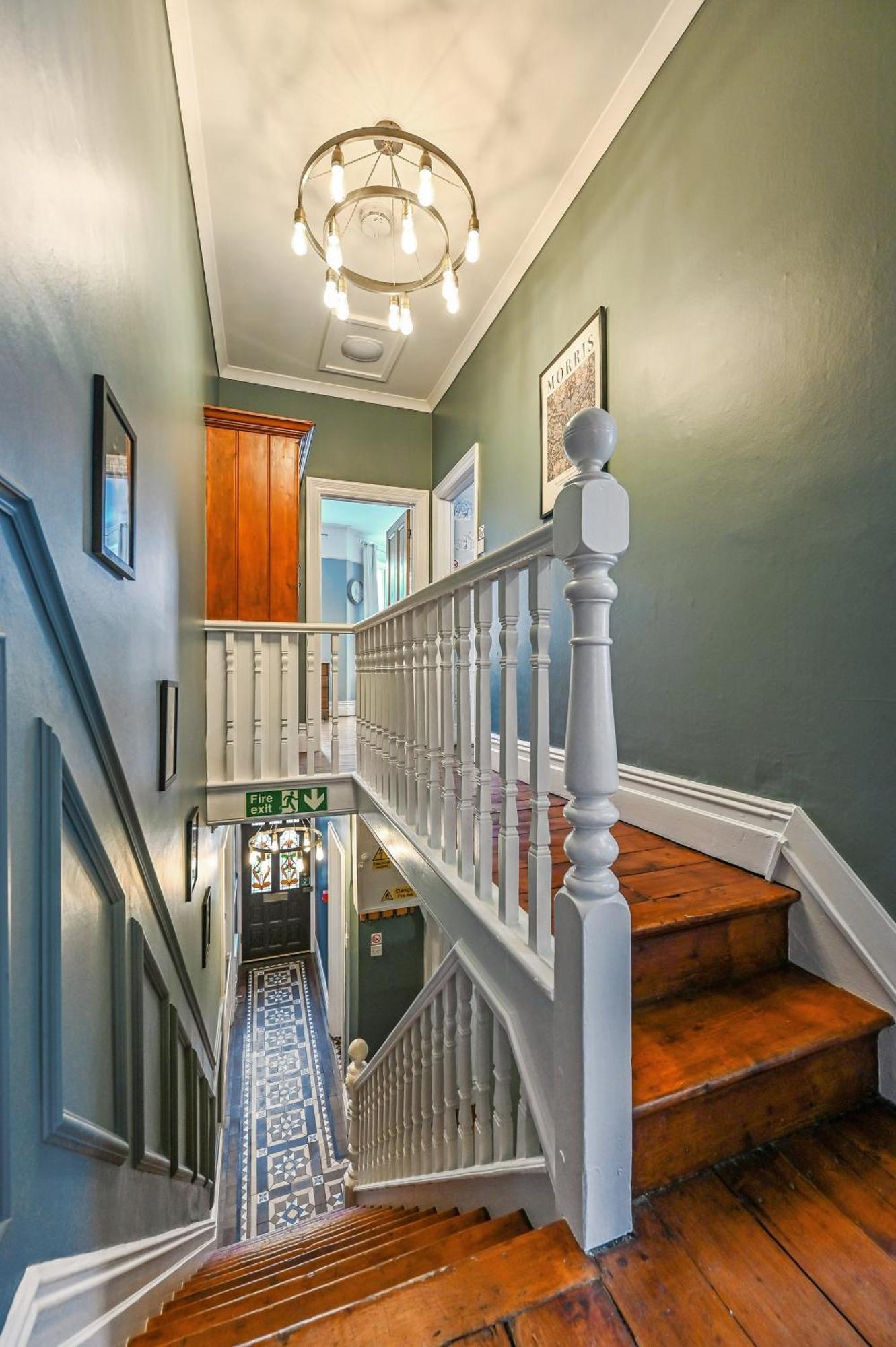 Beautiful Townhouse, Great Location - Pet Friendly Villa Cardiff Exterior photo