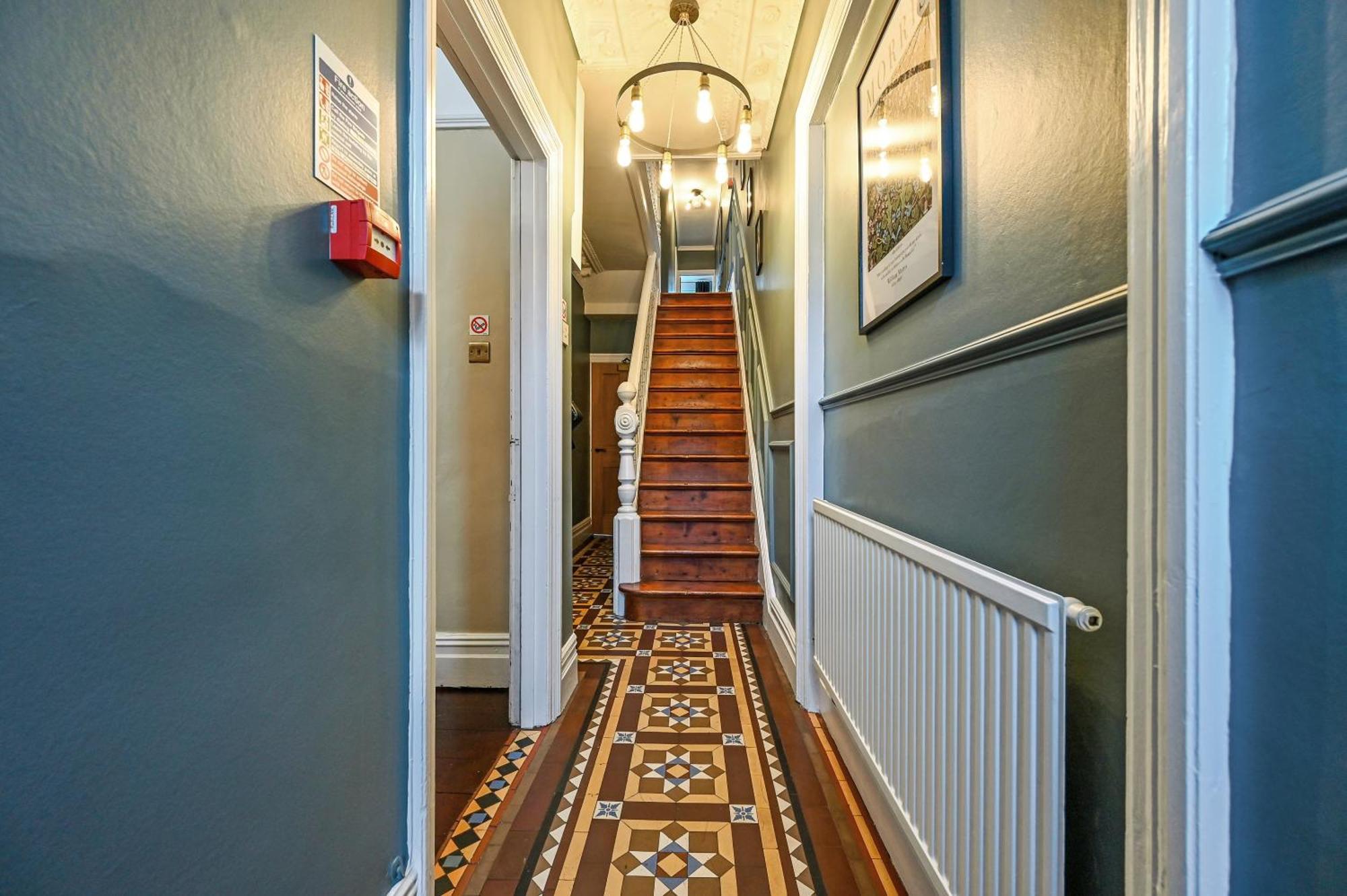 Beautiful Townhouse, Great Location - Pet Friendly Villa Cardiff Exterior photo